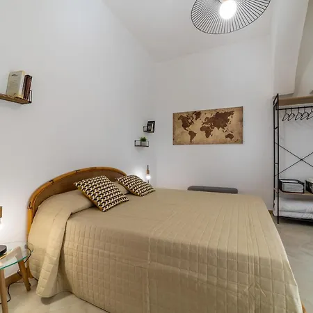 La Casa Di Maya דירה *